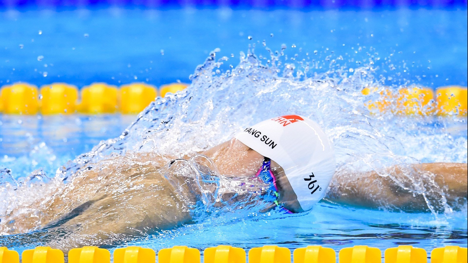 澳大利亚女子4×200米自由泳接力表现精彩纷呈，奥运女子4×200米自由泳接力